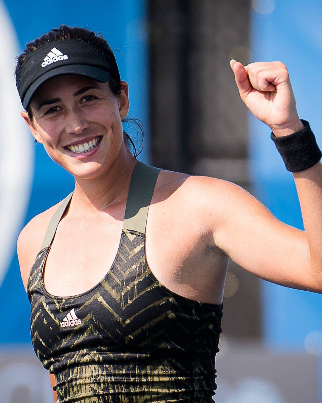 包含穆古鲁扎重要时刻反败为胜，勇士带队取胜！热度持续攀升的词条