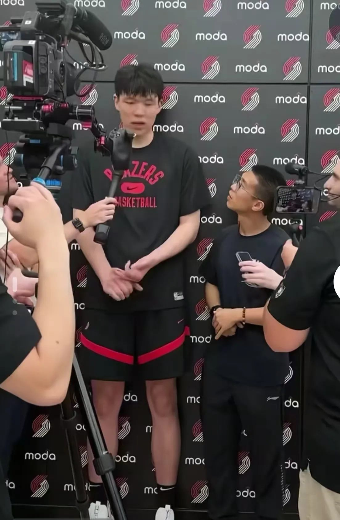 关于转会期NBA总决赛焦点战，深圳男篮伤情更新，信心回归，球队文化再被提及的信息-jiuyou